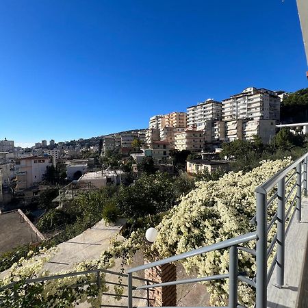 Villa Mirjan Sarandë 外观 照片