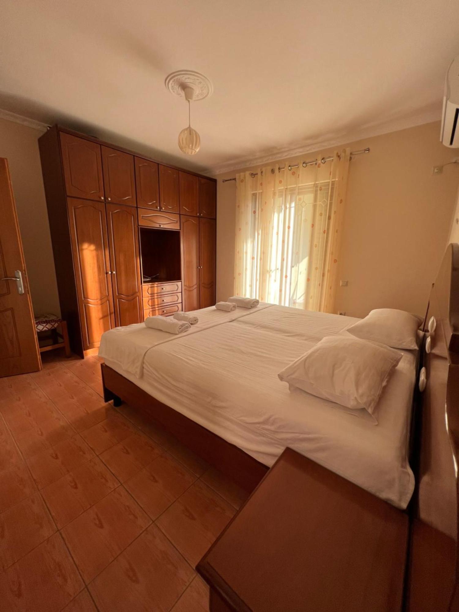 Villa Mirjan Sarandë 外观 照片