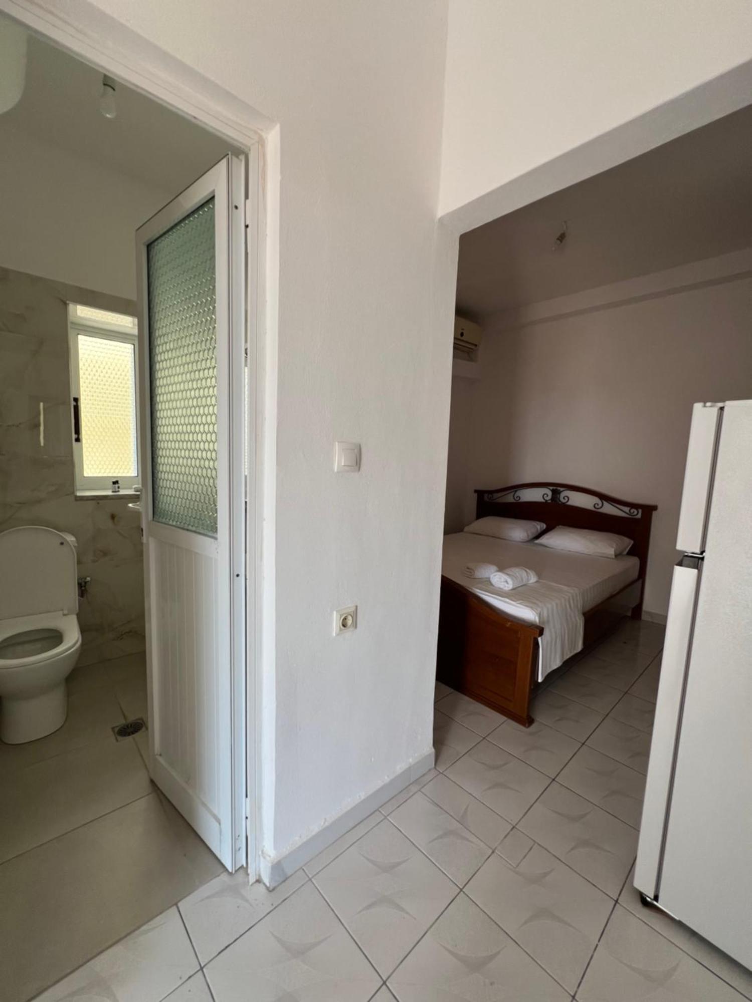 Villa Mirjan Sarandë 外观 照片
