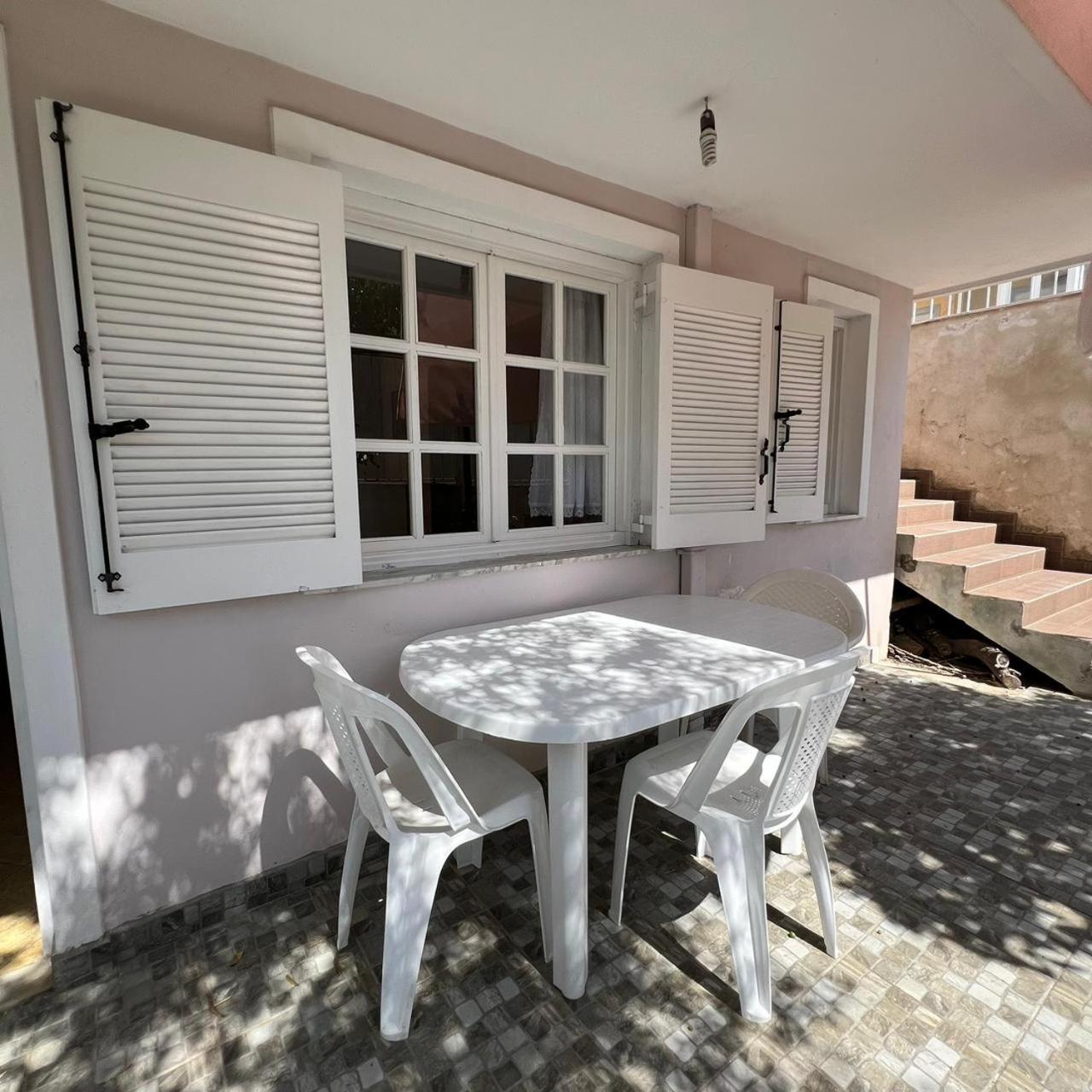 Villa Mirjan Sarandë 外观 照片