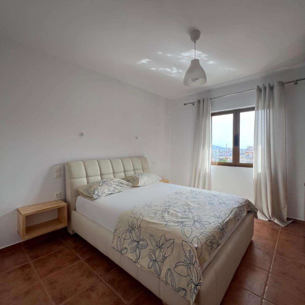 Villa Mirjan Sarandë 外观 照片