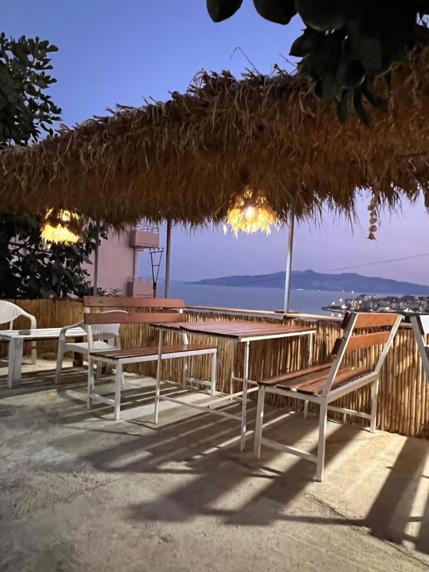 Villa Mirjan Sarandë 外观 照片