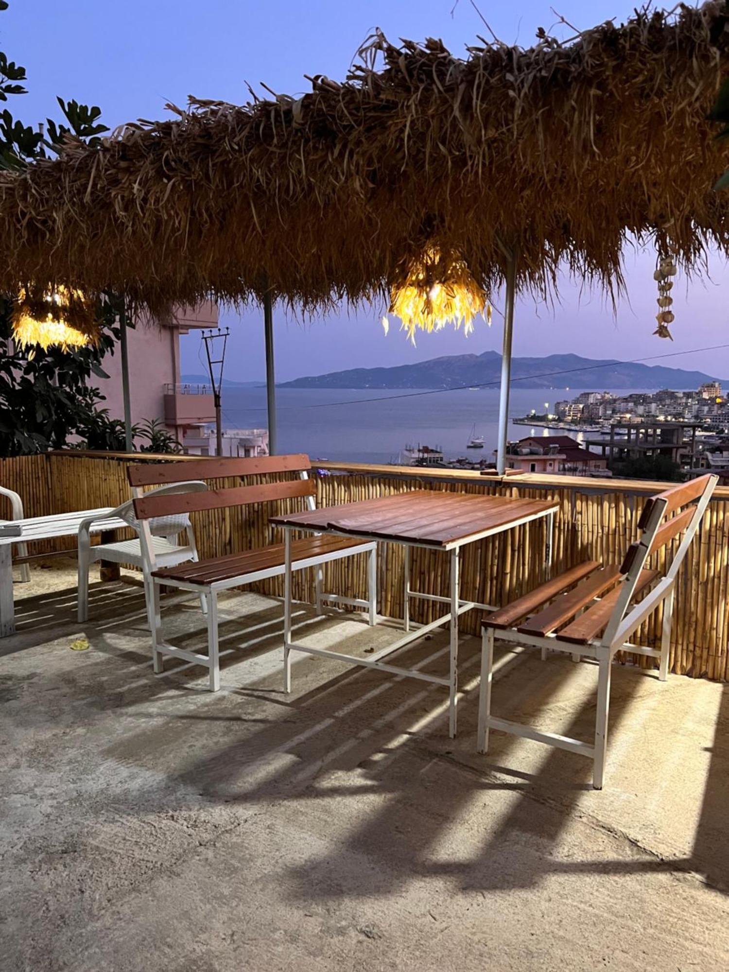 Villa Mirjan Sarandë 外观 照片